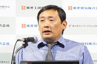 講演するJohn Lin氏（Wireless Glue Networks, CTO＆Co-Founder、OpenADR Alliance, Ambassador）