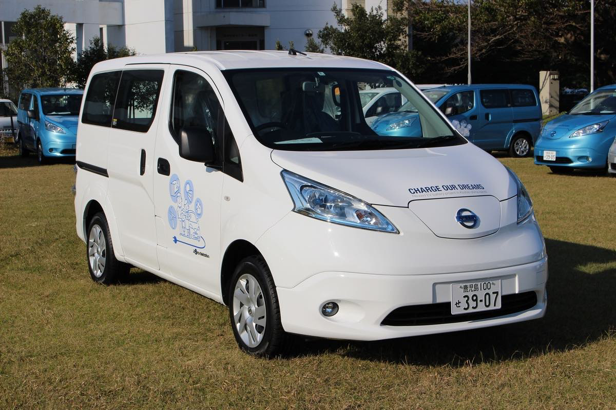 図　日産自動車が上甑島に40台導入したEV「e-NV200」