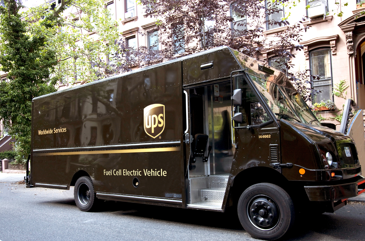 図　United Parcel Serviceが開発した燃料電池車の配送車