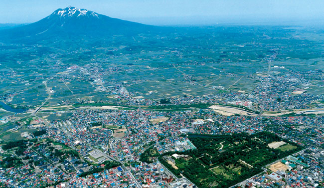 青森県の先進都市「弘前型スマートシティ」実現へのロードマップと全体像