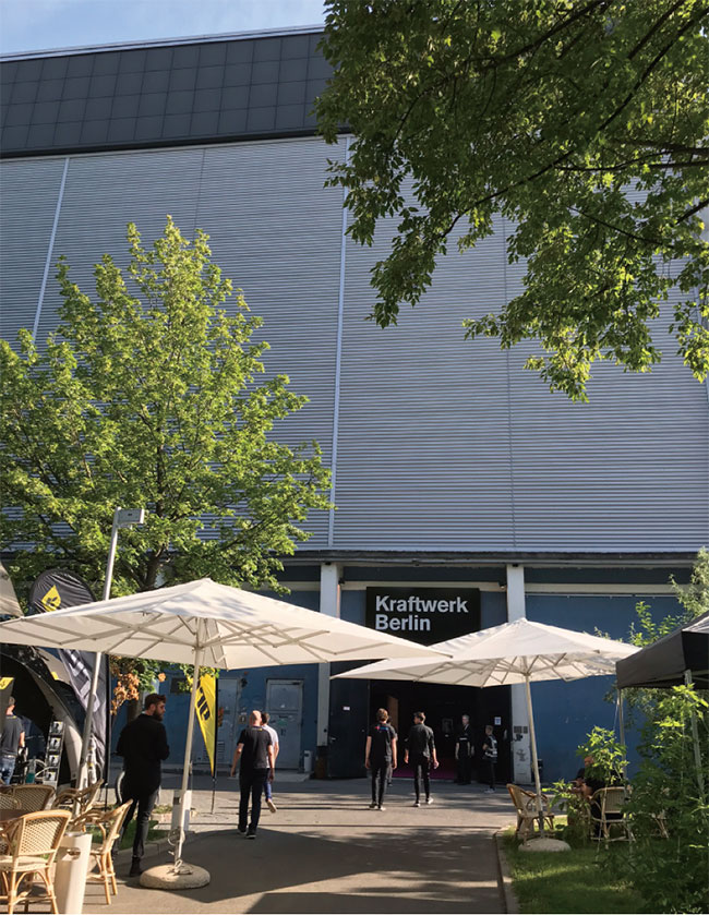 写真1　今回の会議会場となったKraftwerk Berlin