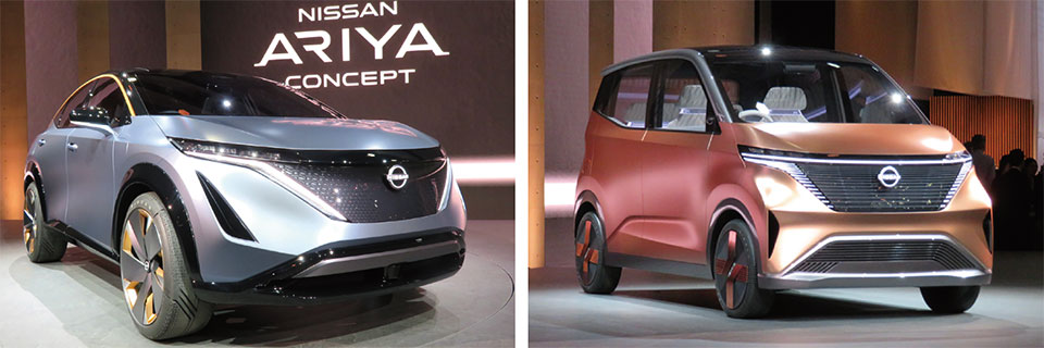 写真6　日産の次世代EVコンセプトカー「ARIYA（左）」と「IMｋ（右）」