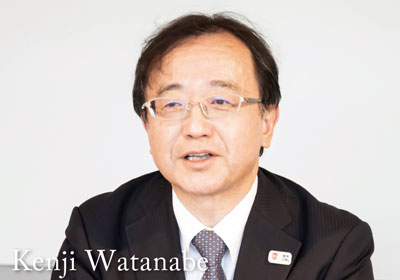 Kenji Watanabe