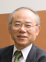 安田 豊氏（KDDI 執行役員 コア技術統括本部長）