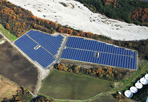 図　F那須塩原太陽光発電所の全景