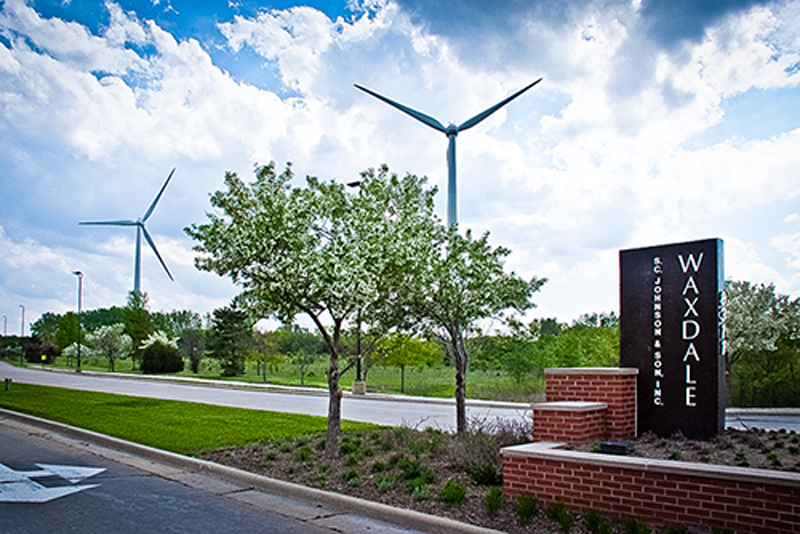 図　SC Johnsonn社にとって世界最大の工場である「SC Johnson's Waxdale manufacturing facility」では、2台の風力発電機が稼働しており、年間でおよそ8GWhの電力を発電する