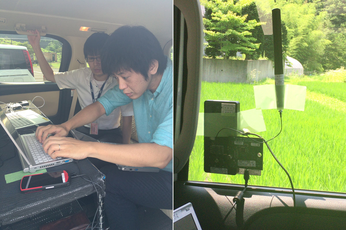 図　実験の作業に取り組む技術者（左）。技術者が乗る車両の窓には簡易的なアンテナが貼り付けてある（右）