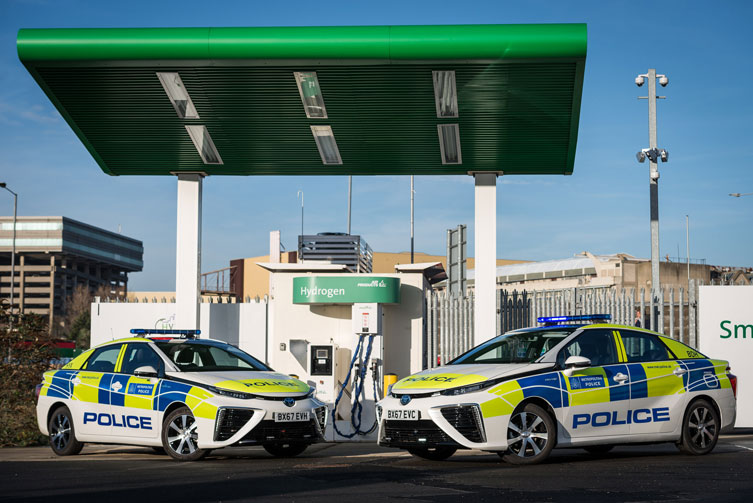 ロンドン警視庁 パトカーとして燃料電池車 Mirai を導入 電気 燃料電池自動車 スマートグリッドフォーラム