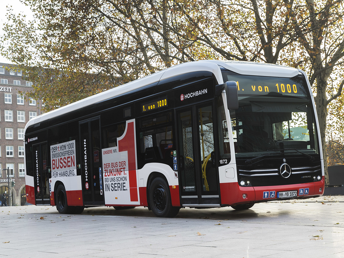 図　Daimlerがハンブルク高架鉄道に納車した「Mercedes-Benz eCitaro」