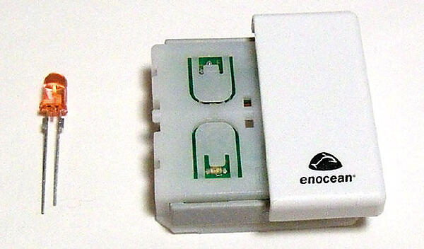 写真1　エンオーシャン社の無線電灯スイッチ