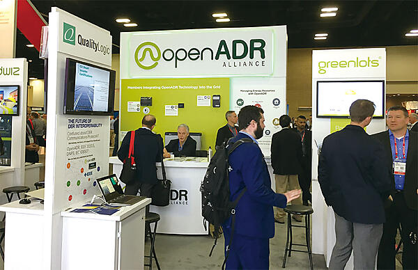 写真1　OpenADRブース付近の様子