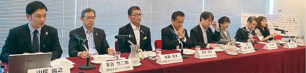 写真1　気候変動イニシアティブ（JCI）設立記者会見の登壇者（敬称略）