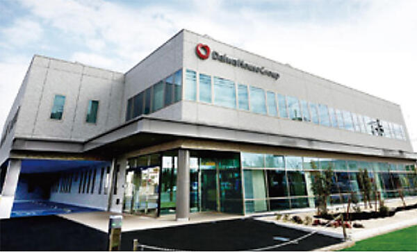 写真1　佐賀県佐賀市の「大和ハウス佐賀ビル」の外観（2018年2月竣工）