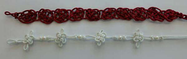 図　圧電組紐で作ったチョーカー。上が「亀結び」で、下が「吉祥結び」