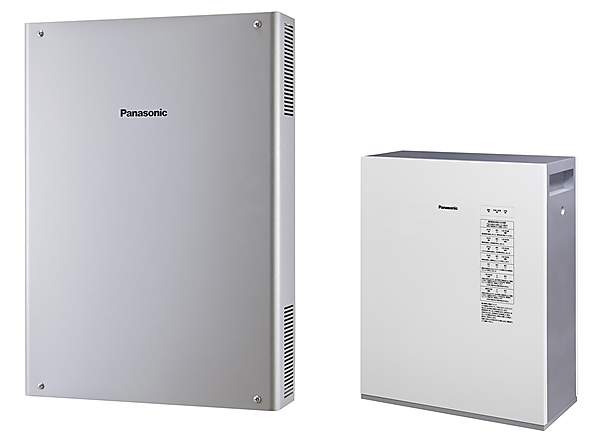 図　新型の創蓄連携システム。左がパワーステーションで、右が定置用蓄電池