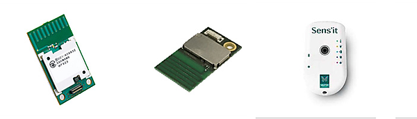 図　京セラコミュニケーションシステムが公開した日本におけるSIGFOX対応機器。左はSMKのSIGFOX通信モジュール「「WF923シリーズ」で、中は村田製作所のSIGFOX通信モジュール「Type1NQ」、右はフランスAxible Technologies社の通信機能付きセンサー端末「Sens'it」