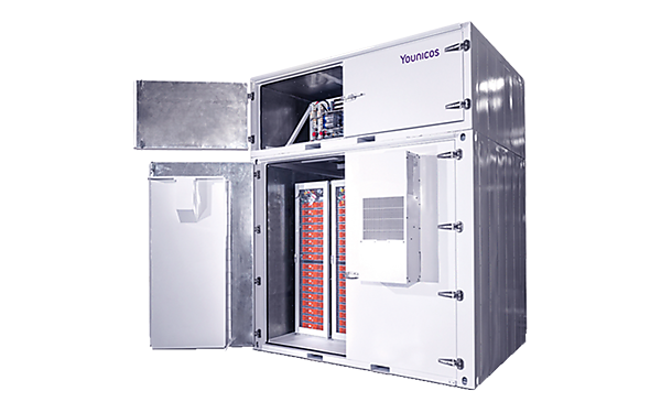 図　定置型蓄電池「Y.Cube」。今回はこれを7台納品する