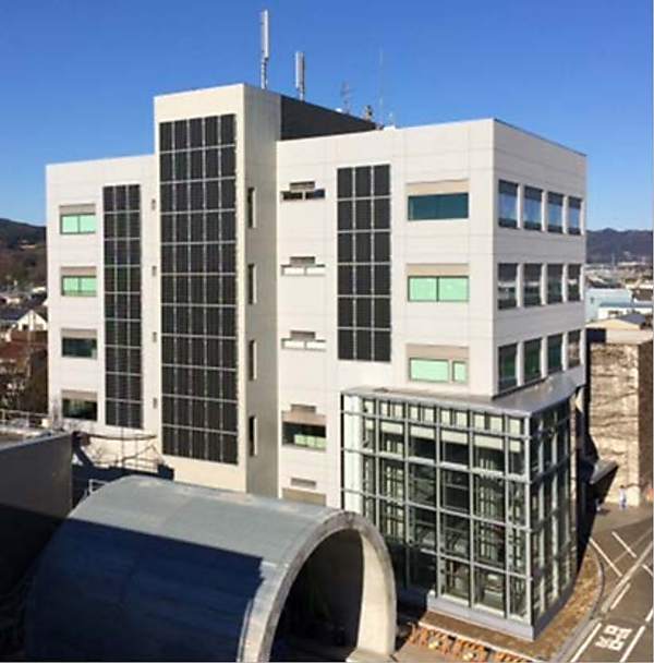 図　2016年度分の改修工事が完了した後のオフィス棟