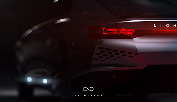 図　「Lightyear One」の車両後部のイメージ