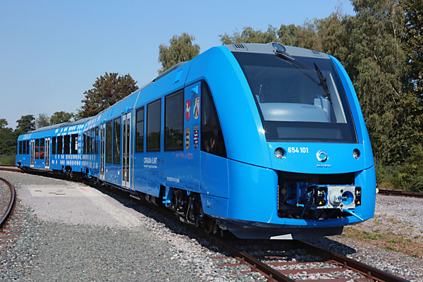 図　今回Alstomが納入する燃料電池列車「Coradia iLint」
