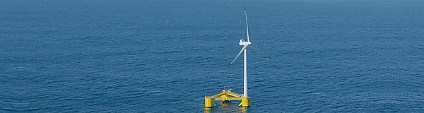 図　Principle Powerが開発した浮体と、その上に設置した洋上風力発電設備