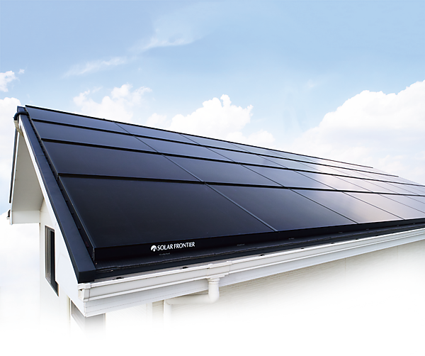 図　ソーラーフロンティアの住宅用太陽光発電モジュール