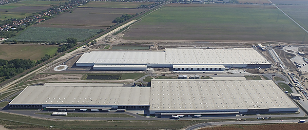 図　Audiがハンガリーのジェール市で運営している物流拠点