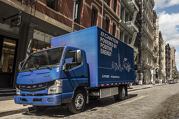 図　三菱ふそうトラック・バスのEVトラック「eCanter」