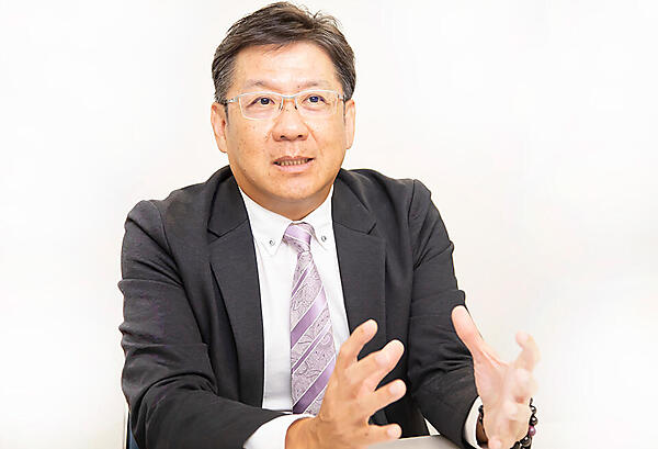 株式会社日新システムズ　代表取締役社長　竹内 嘉一（たけうち よしかず） 氏